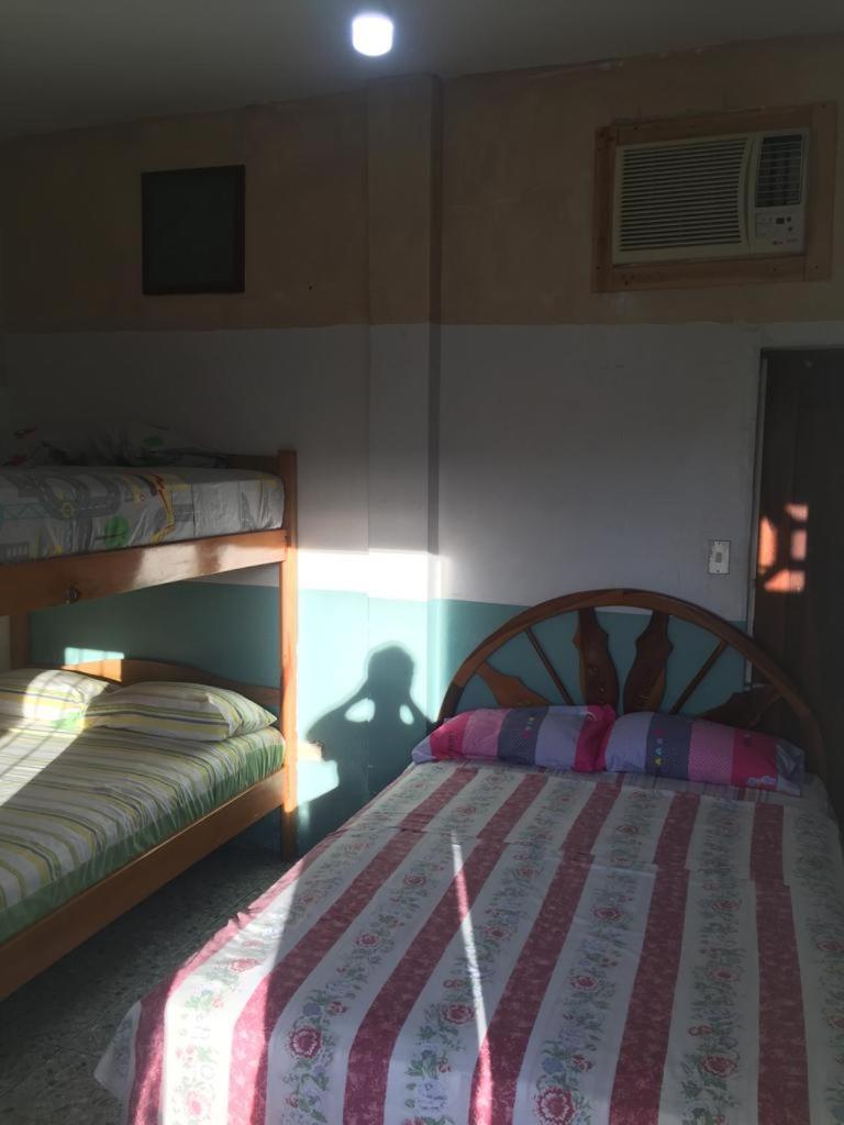 Hostal Camping Beach Salinas  Exterior foto